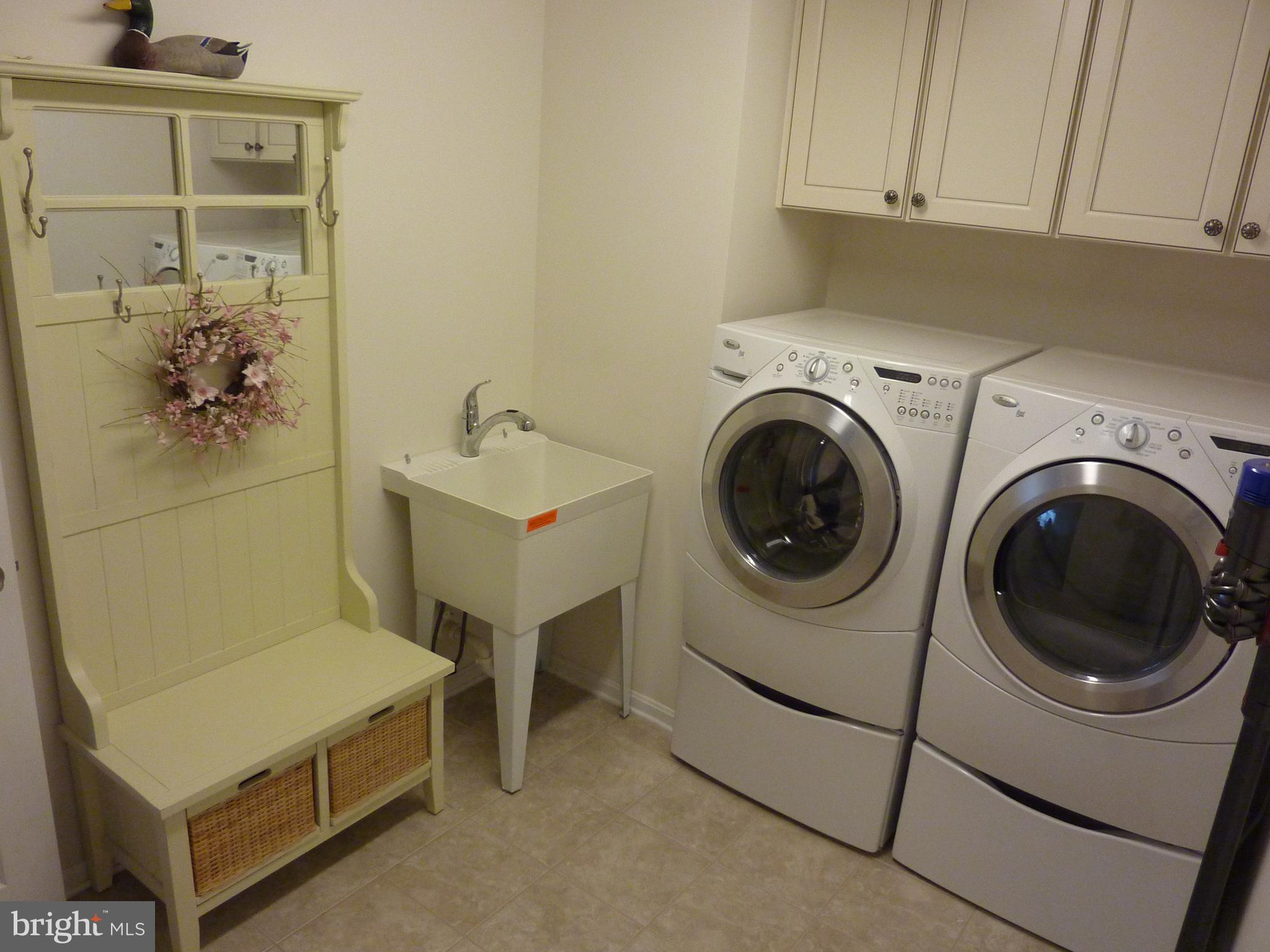 721 Cherry Tree Road Middletown, DE 19709 - Photo 23 of 39 Laundry Room - Washer & Dryer Included