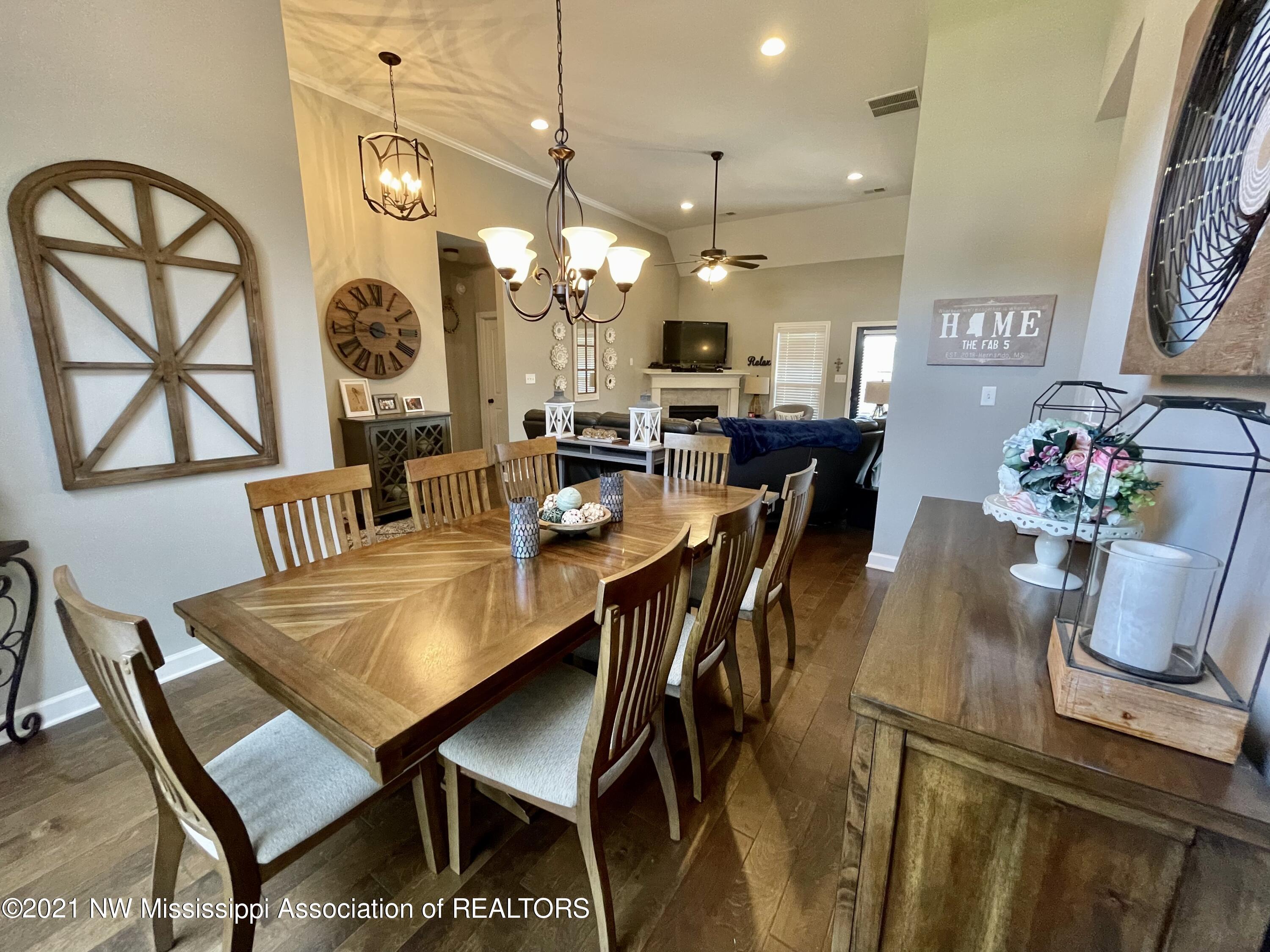 3400 Scott Road Hernando, MS 38632 - Photo 4 of 24 E953C088-FB5F-4555-9443-C48635F84659