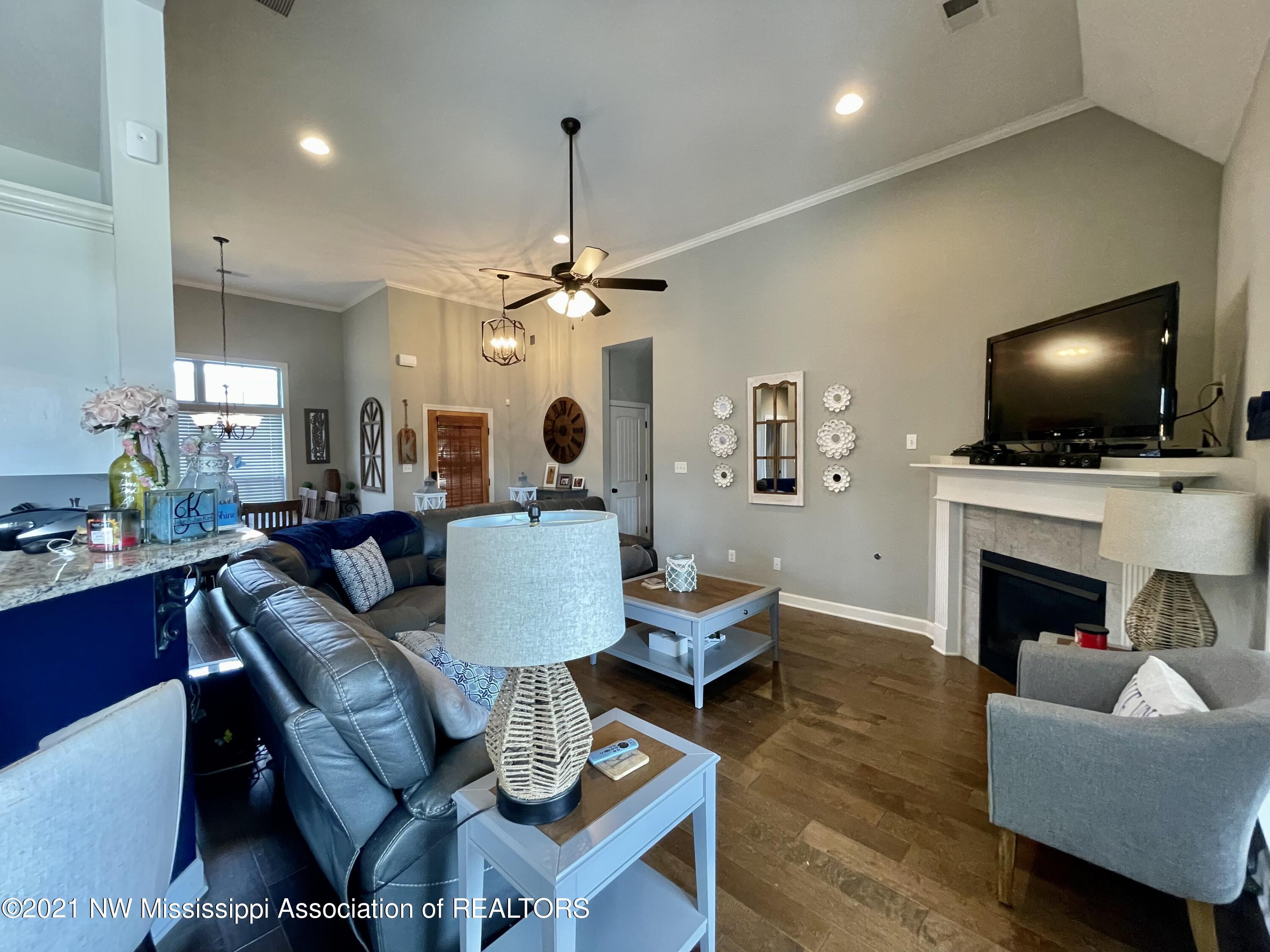 3400 Scott Road Hernando, MS 38632 - Photo 8 of 24 0E3CC8F3-F913-4370-A165-725F8E2F5E8E