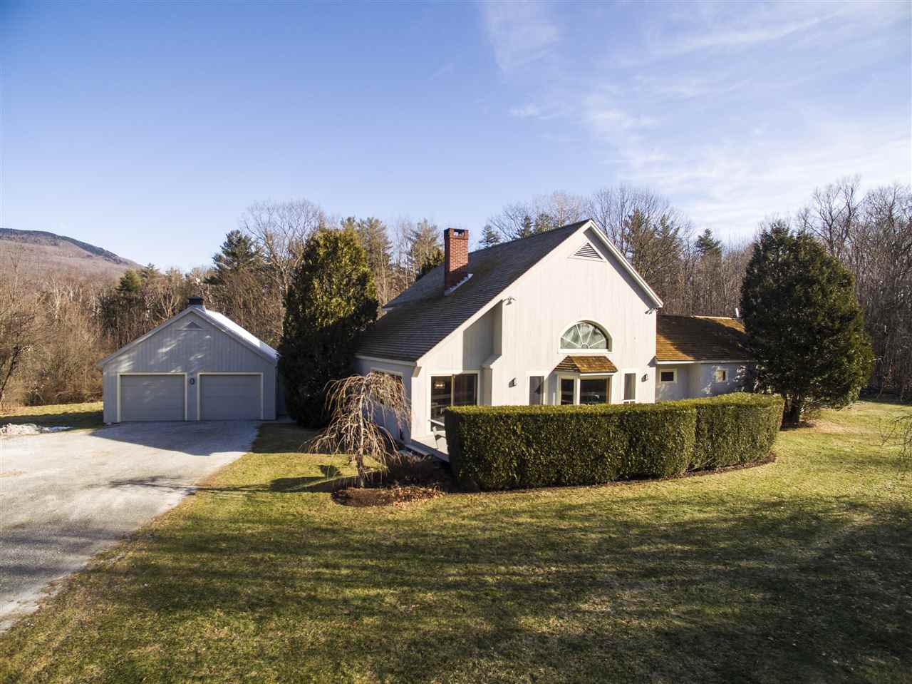 739 McNamara Road Dorset, VT 05251 - Photo 3 of 17 Gallery Image 3