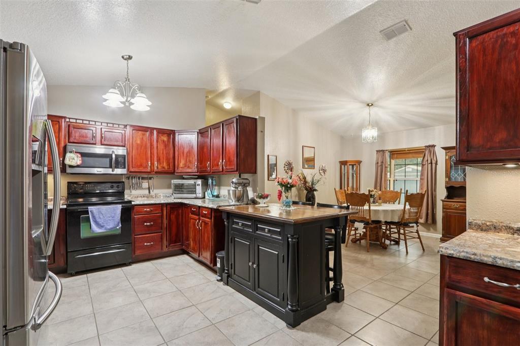 1594 Papaya Street Bunnell, FL 32110 - Photo 12 of 59