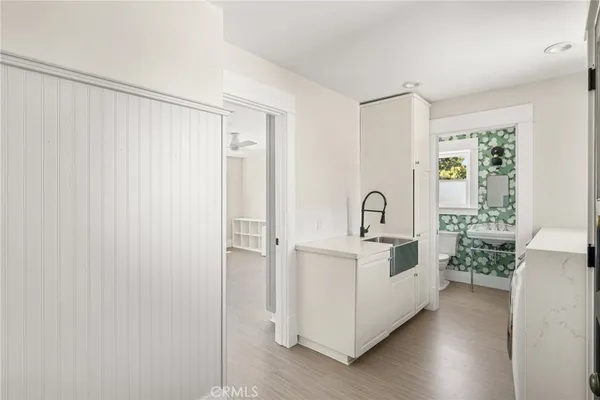 $5,995 | 390 North Cambridge Street, Orange, CA 92866