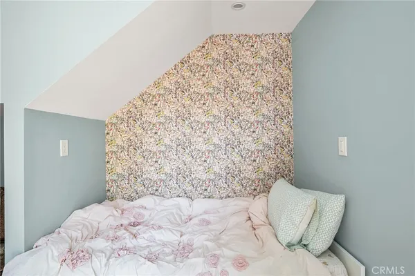 $5,995 | 390 North Cambridge Street, Orange, CA 92866