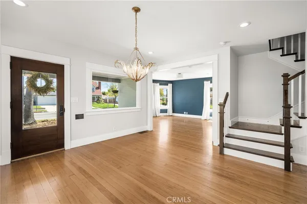 $5,995 | 390 North Cambridge Street, Orange, CA 92866