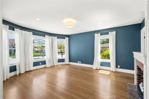 $5,995 | 390 North Cambridge Street, Orange, CA 92866