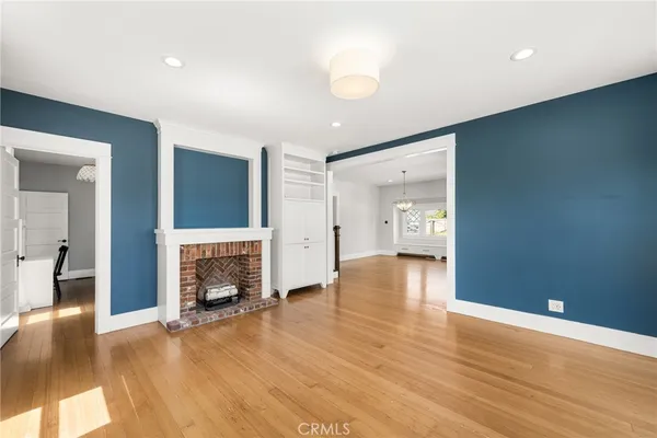 $5,995 | 390 North Cambridge Street, Orange, CA 92866