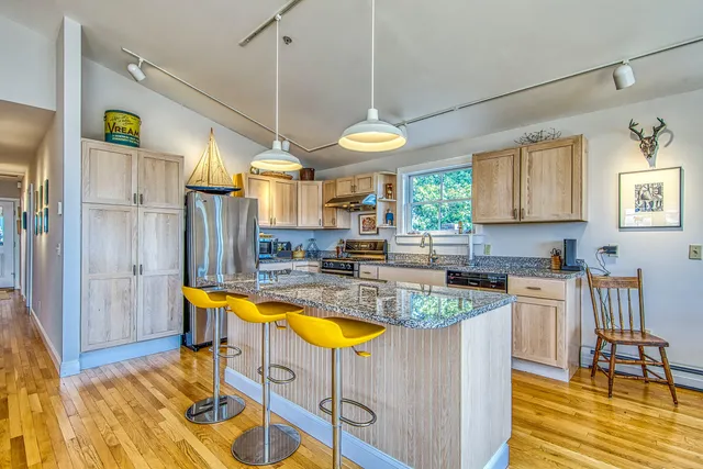 $525,000 | 68 Main Street, Unit 3, Stonington, ME 04681