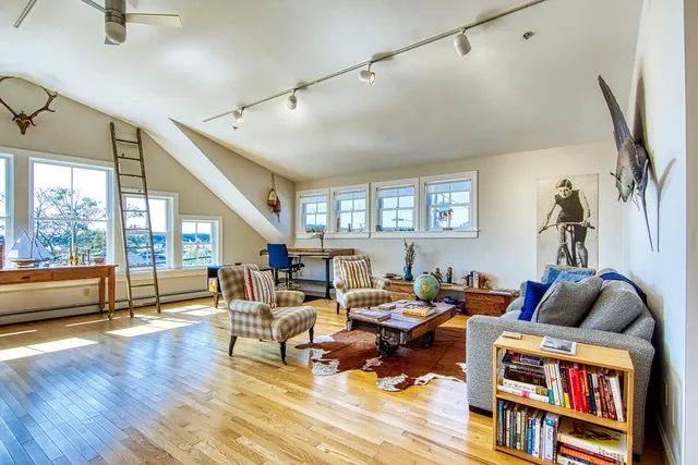 $525,000 | 68 Main Street, Unit 3, Stonington, ME 04681