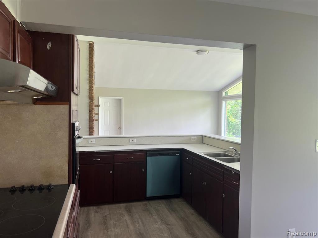 12000 Inkster Road Romulus, MI 48174 - Photo 4 of 22