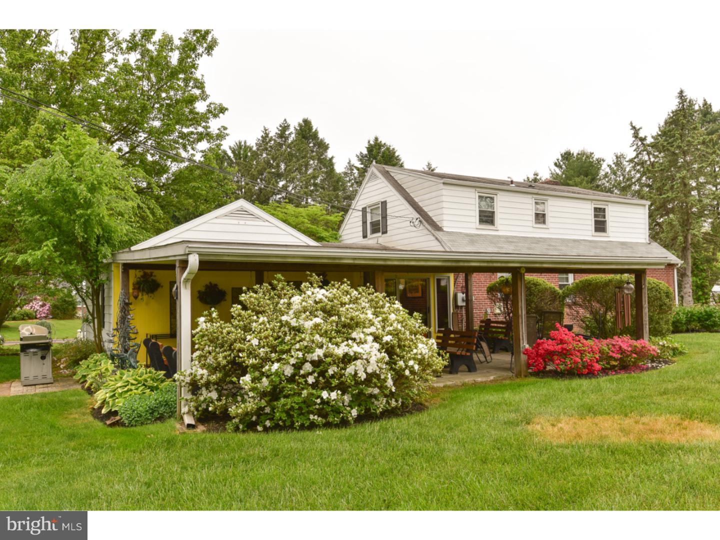 1121 Thomas Road Wayne, PA 19087 - Photo 17 of 23 Exterior Back