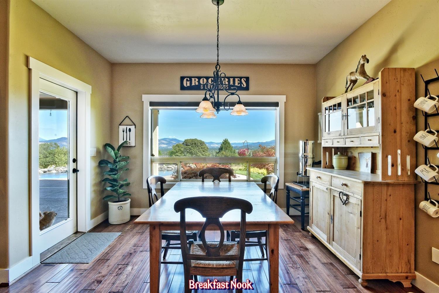 4223 Tami Lane Central Point, OR 97502 - Photo 8 of 34 Additional Photo