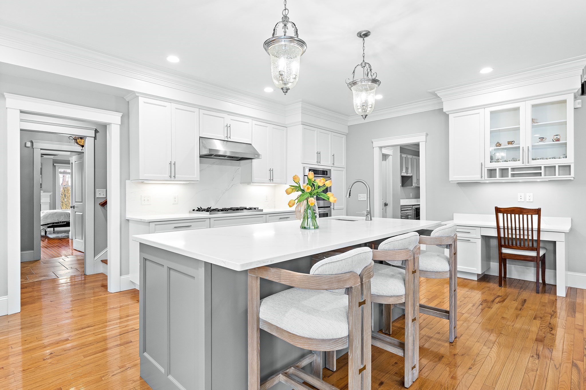 37 Mayflower Road Winchester, MA 01890 - Photo 12 of 42 Gallery Image 12
