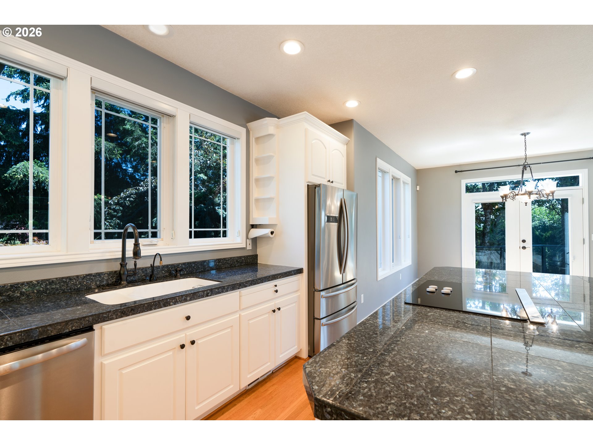 15686 Southwest Pleasantview Court Portland, OR 97224 - Photo 12 of 40 Kitchen