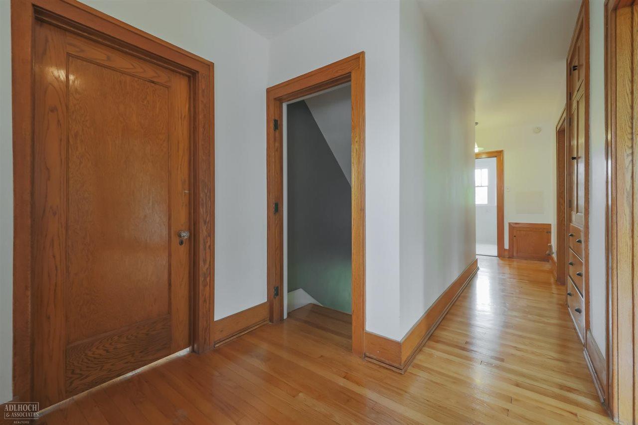 1405 Devonshire Road Grosse Pointe Park, MI 48230 - Photo 15 of 24
