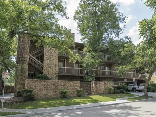 $1,450 | 612 Park Place, Unit 205, Austin, TX 78705