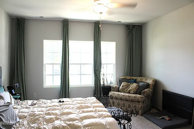 $2,100 | 300 Ruby Baird Drive, Sneads Ferry, NC 28460