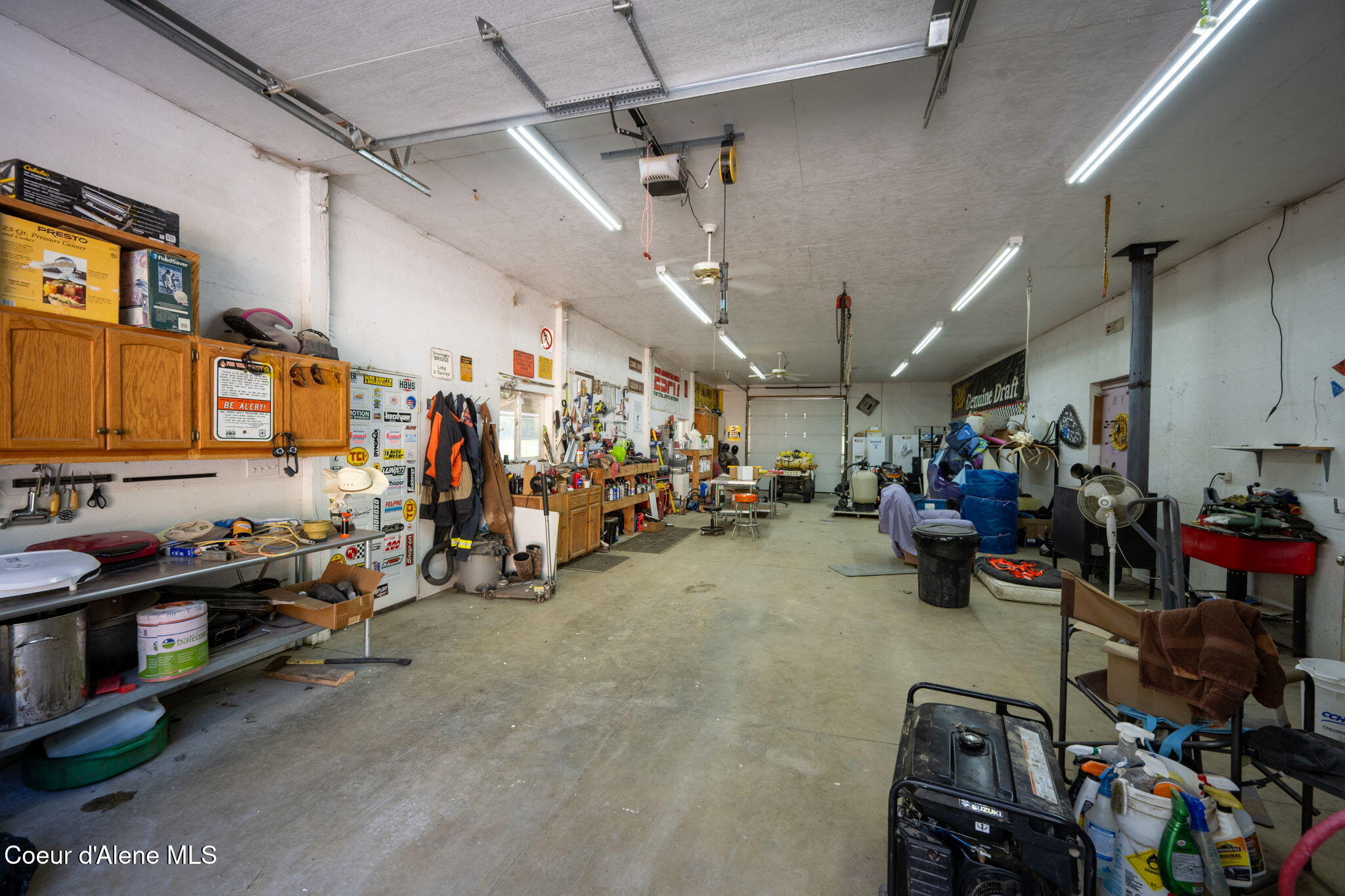 289 Gold Road Naples, ID 83847 - Photo 101 of 113 Shop interior