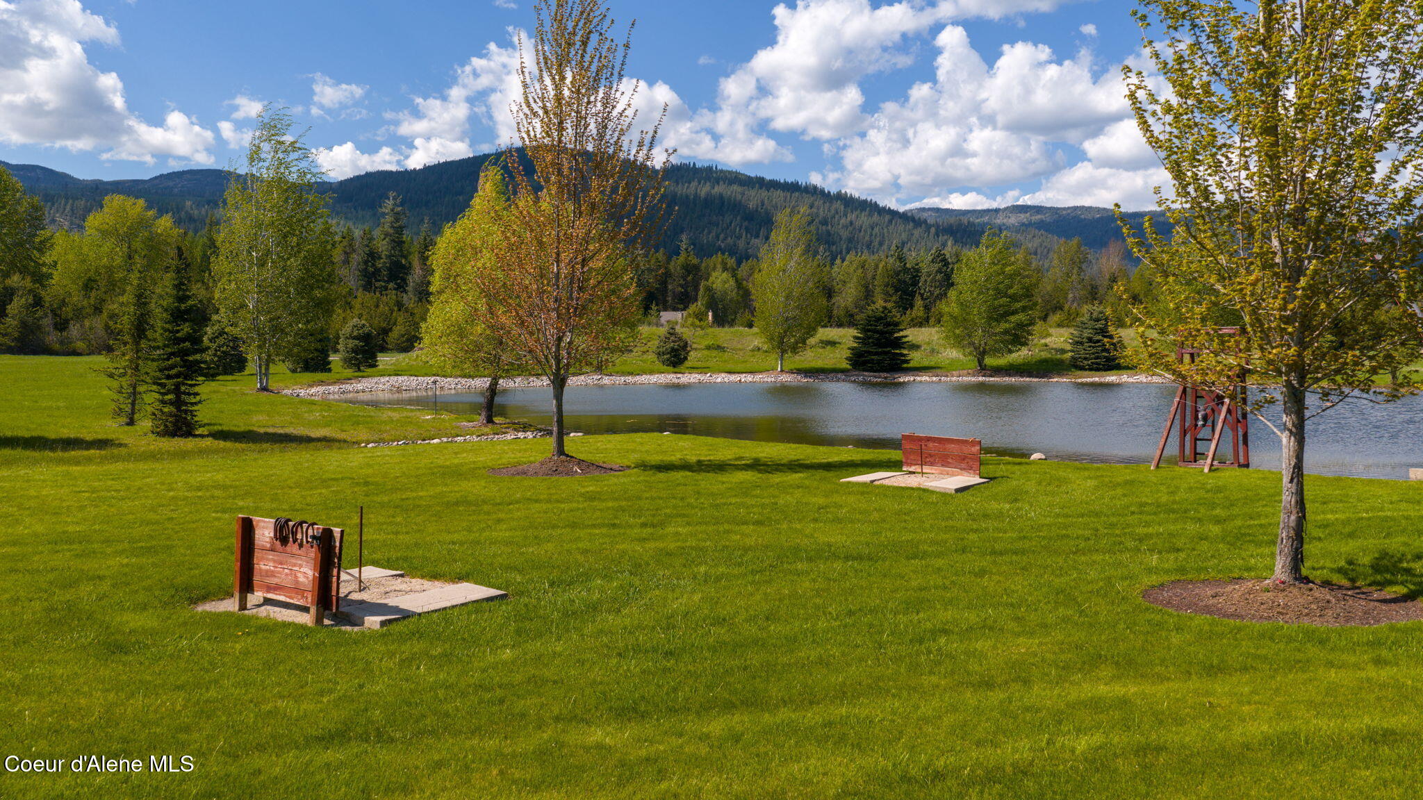 289 Gold Road Naples, ID 83847 - Photo 11 of 113 Pond