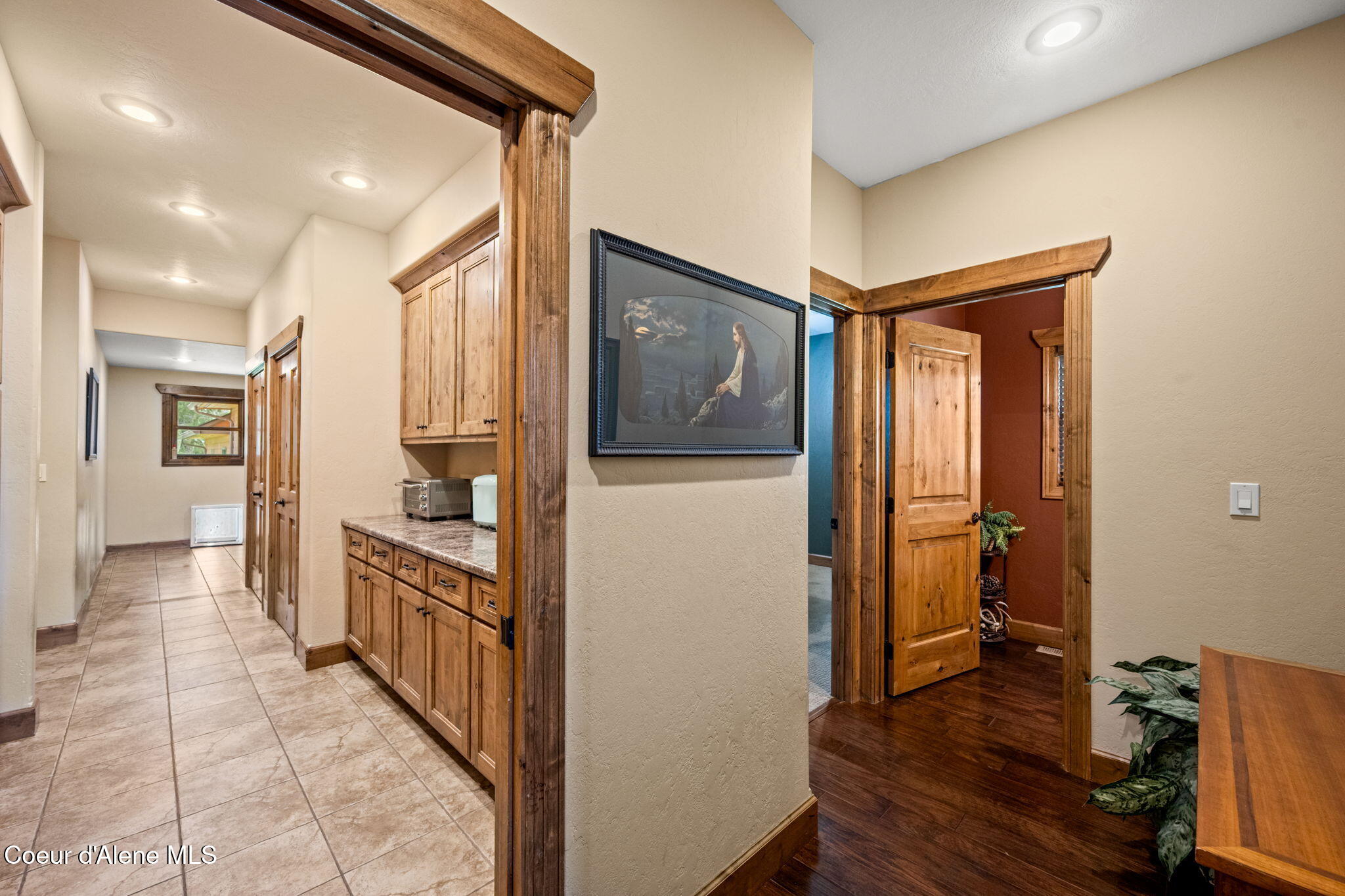 289 Gold Road Naples, ID 83847 - Photo 41 of 113 Mud Room
