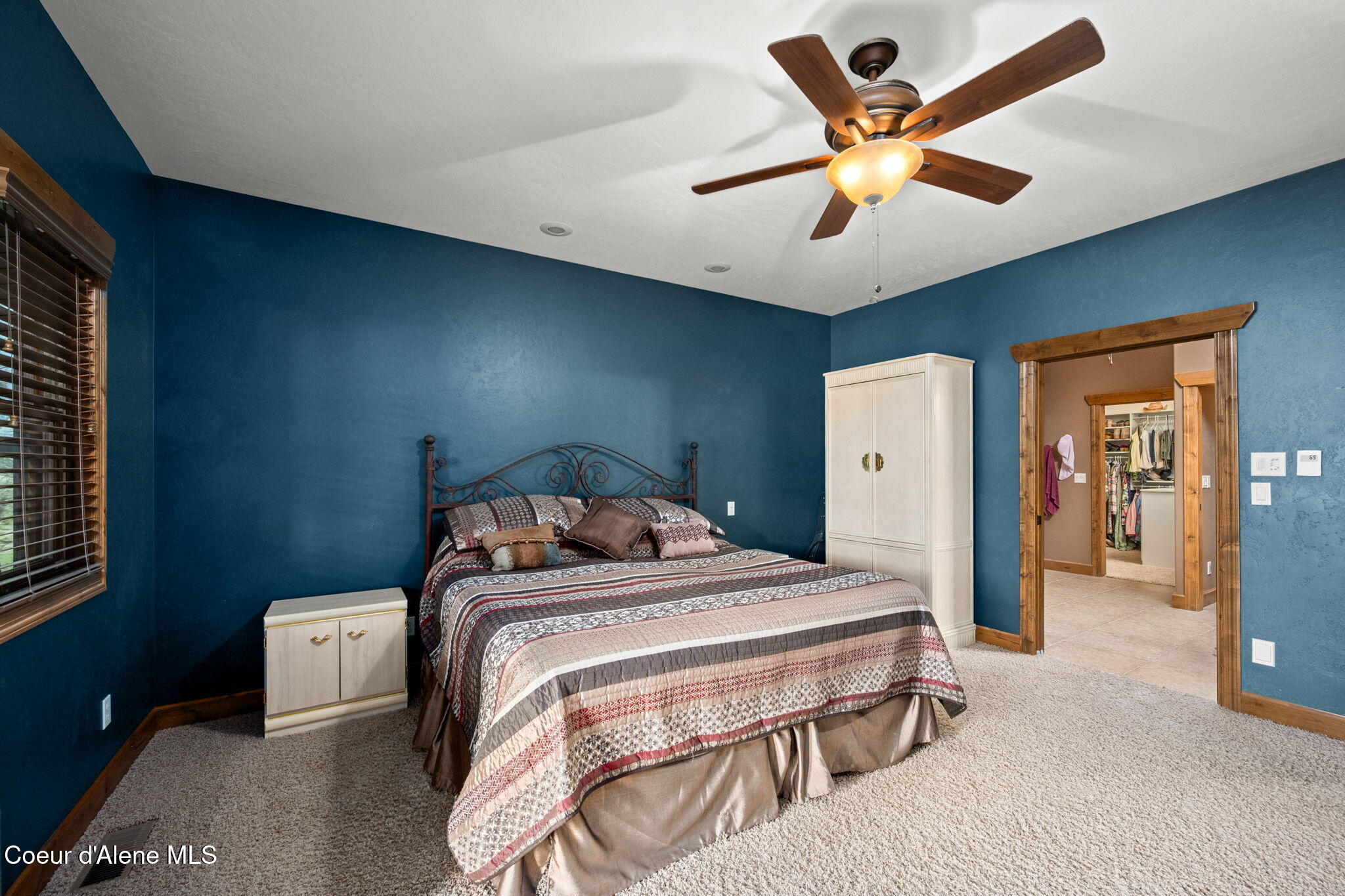 289 Gold Road Naples, ID 83847 - Photo 48 of 113 Master Bedroom