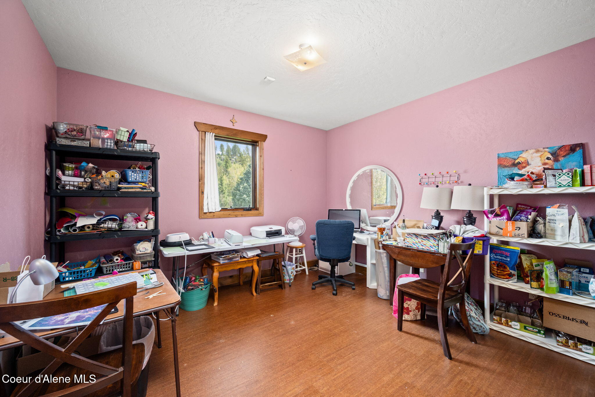 289 Gold Road Naples, ID 83847 - Photo 54 of 113 Office
