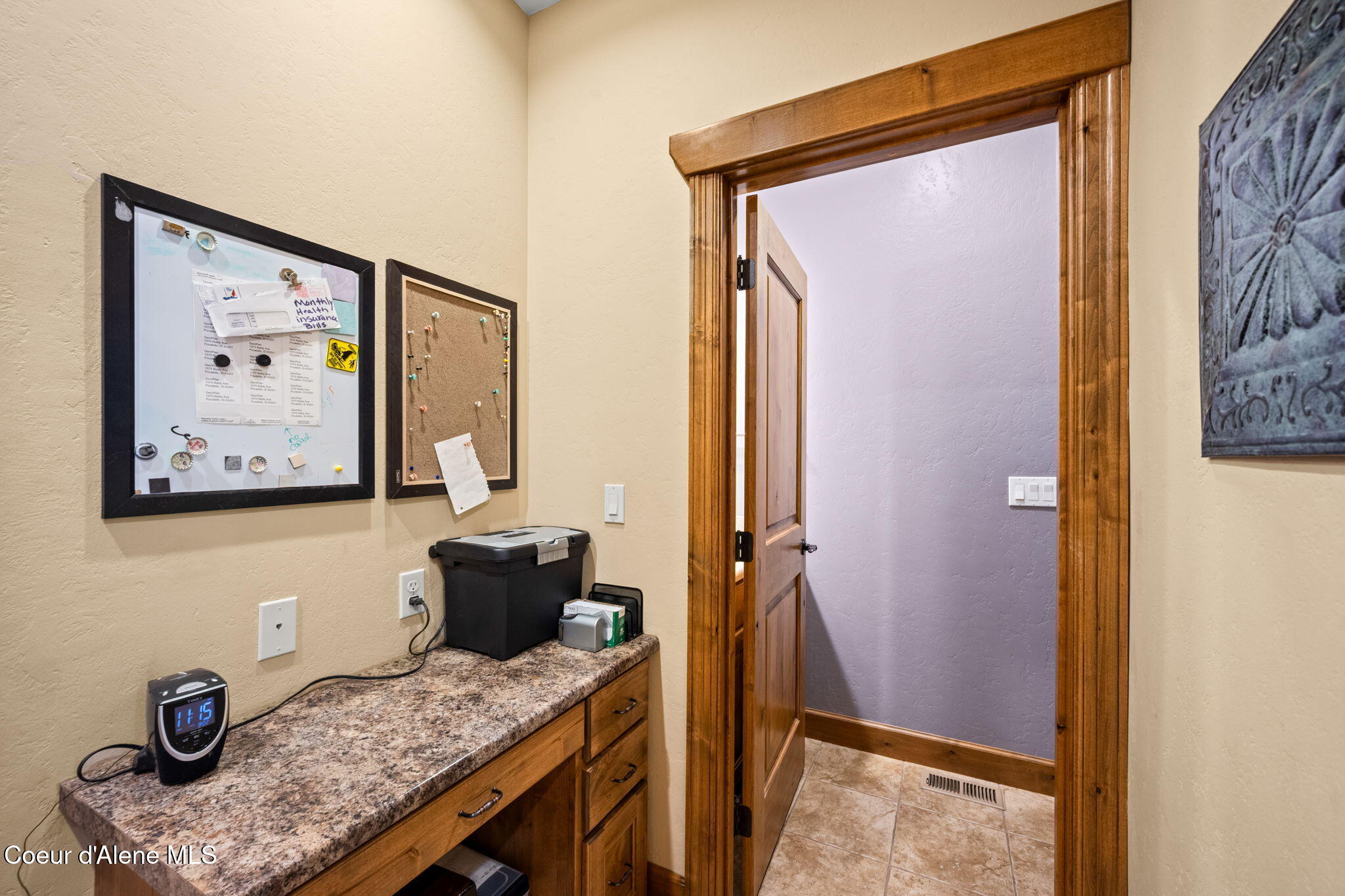 289 Gold Road Naples, ID 83847 - Photo 62 of 113 Laundry Room