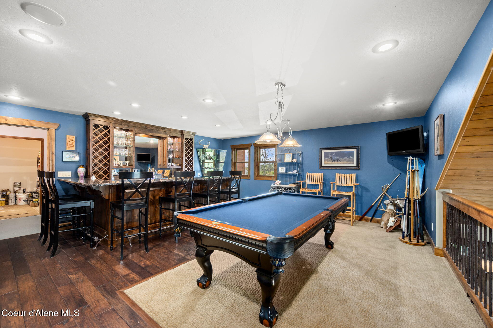 289 Gold Road Naples, ID 83847 - Photo 65 of 113 Loft/Game Room