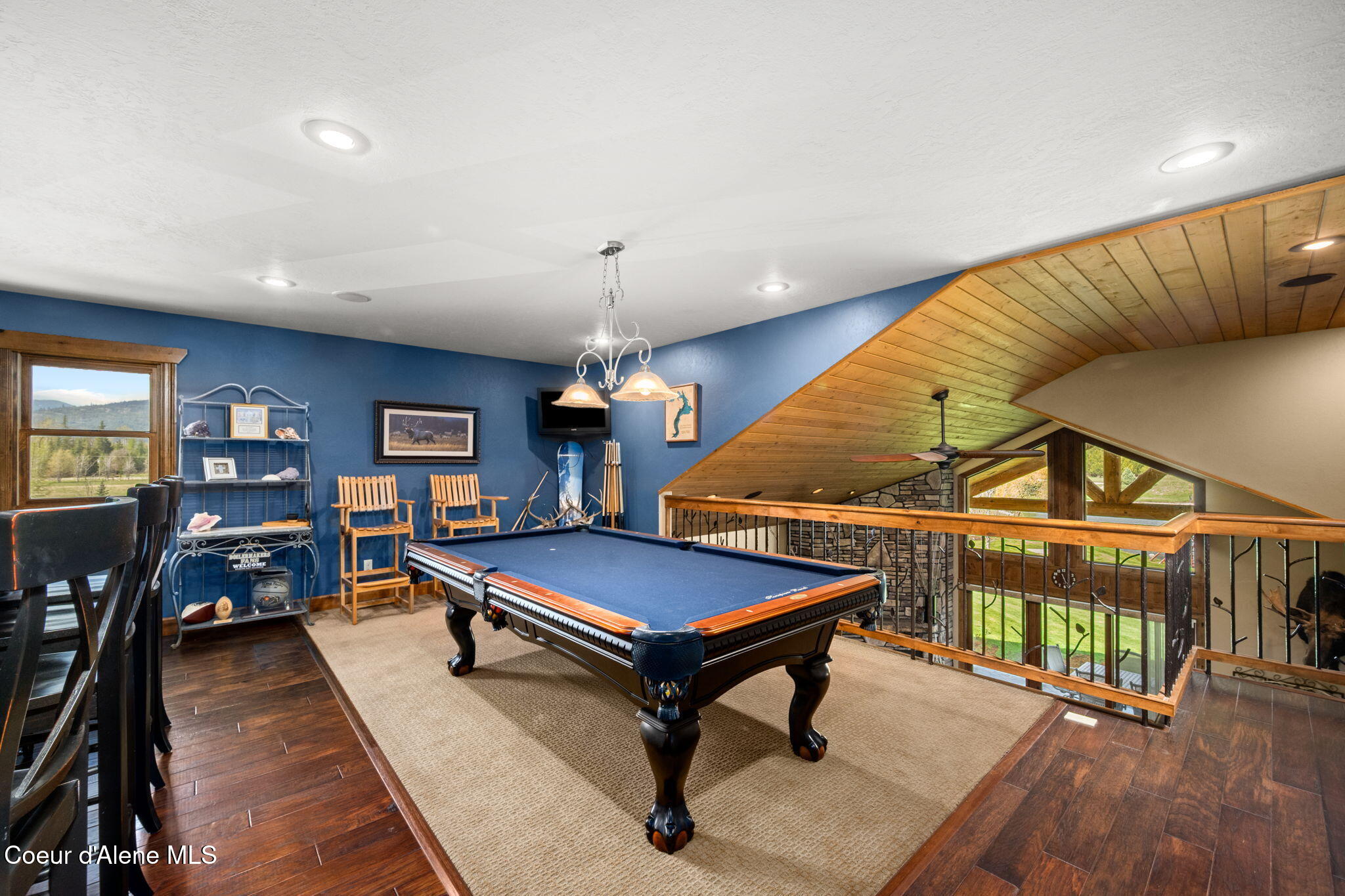289 Gold Road Naples, ID 83847 - Photo 66 of 113 Loft/Game Room