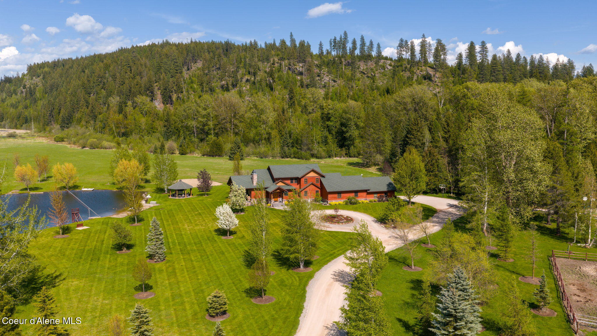289 Gold Road Naples, ID 83847 - Photo 7 of 113 Arial Views
