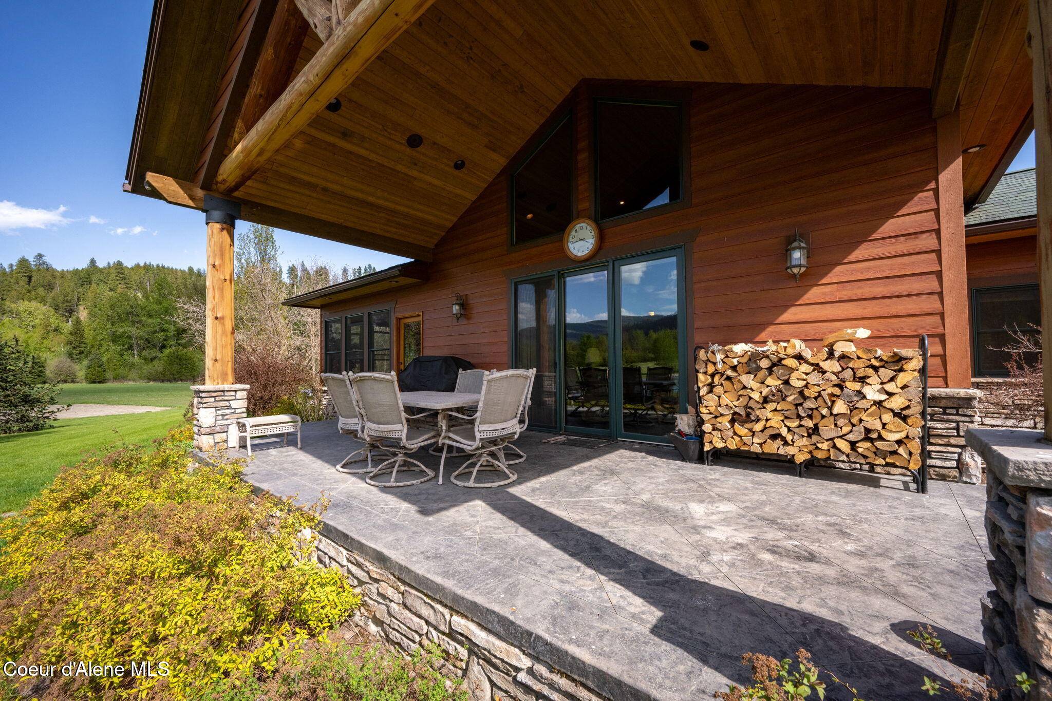 289 Gold Road Naples, ID 83847 - Photo 72 of 113 Patio