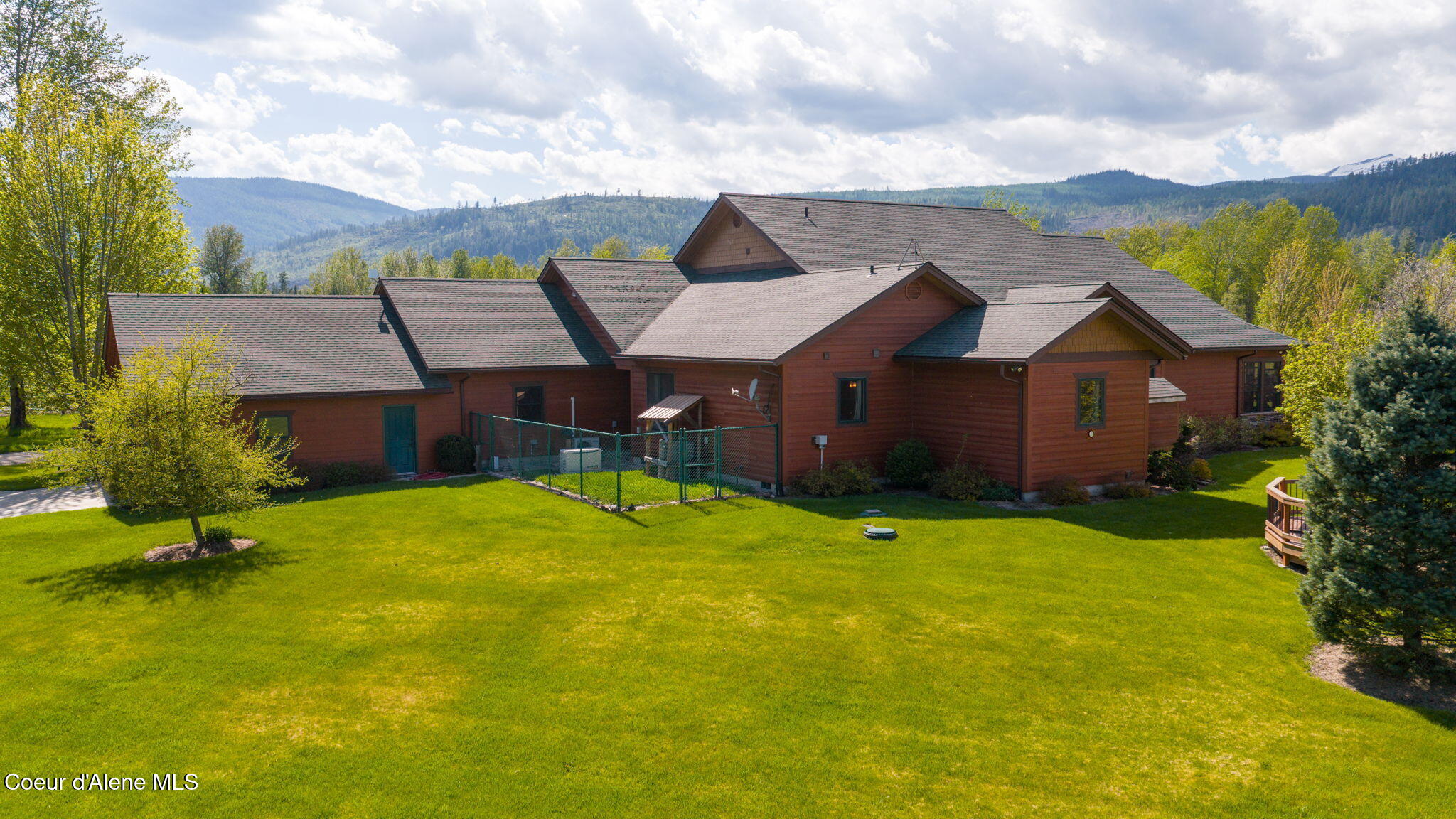 289 Gold Road Naples, ID 83847 - Photo 89 of 113 Backyard