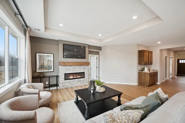 $399,900 | 7801 Bridgewater Court, Greenfield, MN 55373