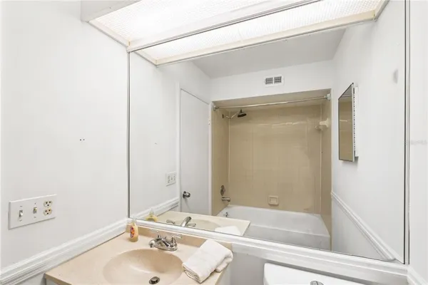 $2,150 | 4368 Middlebrook Road, Unit 4368, Orlando, FL 32811