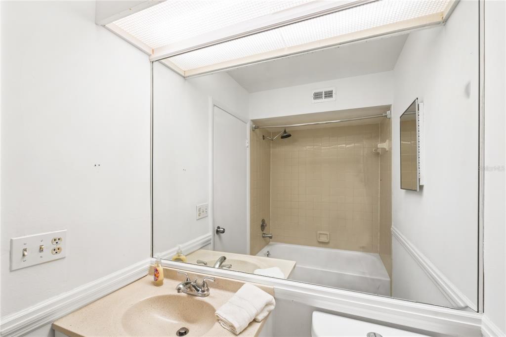 4368 Middlebrook Road, Unit 4368 Orlando, FL 32811 - Photo 11 of 17