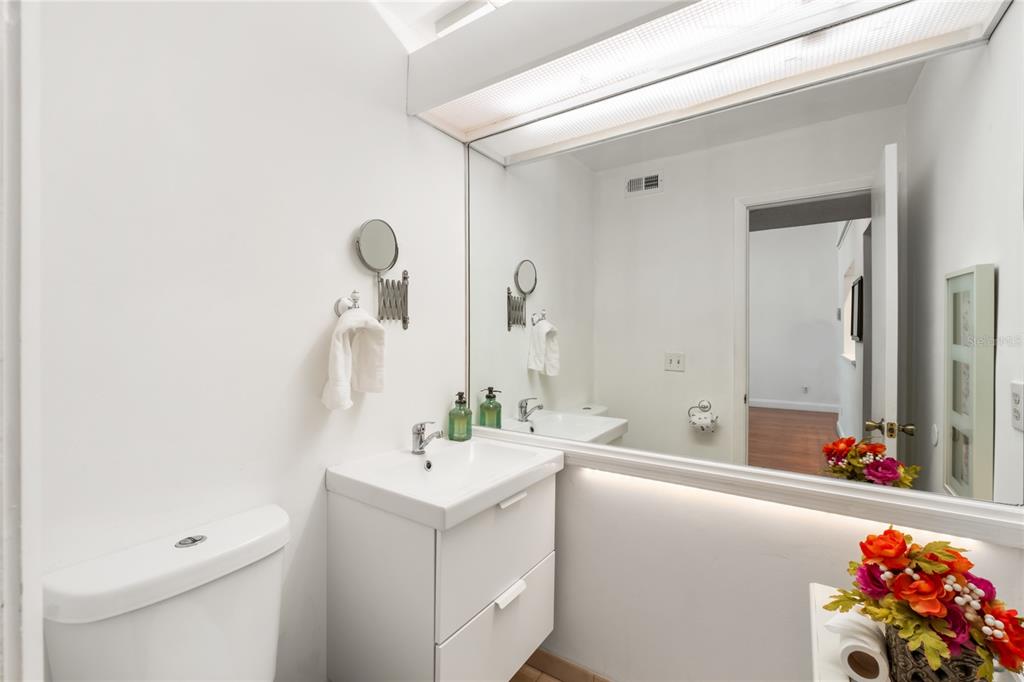 4368 Middlebrook Road, Unit 4368 Orlando, FL 32811 - Photo 13 of 17