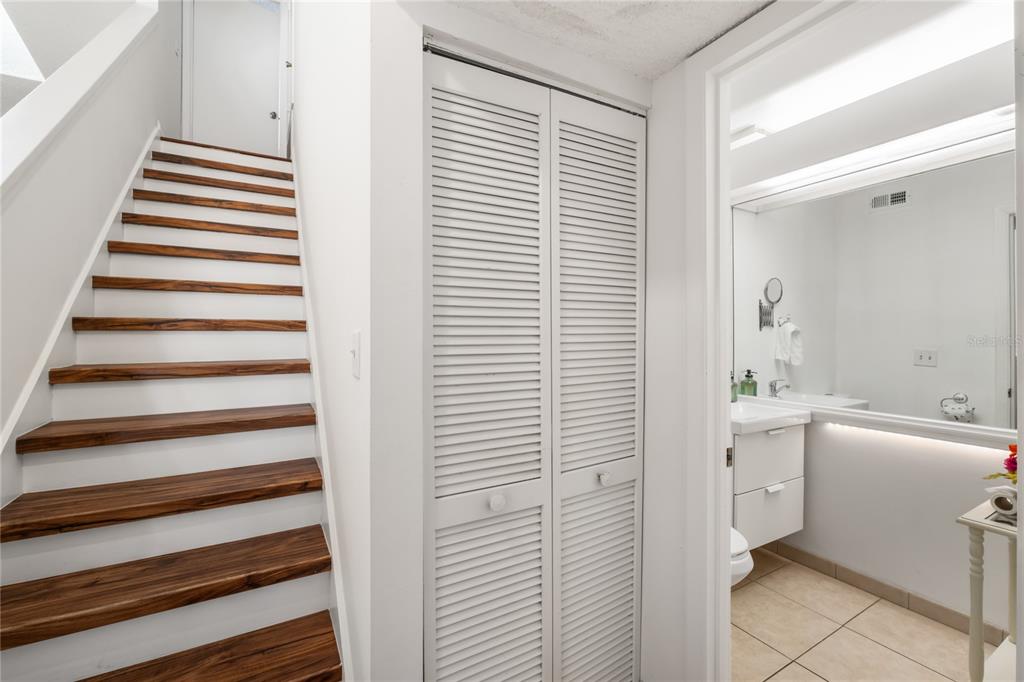 4368 Middlebrook Road, Unit 4368 Orlando, FL 32811 - Photo 14 of 17