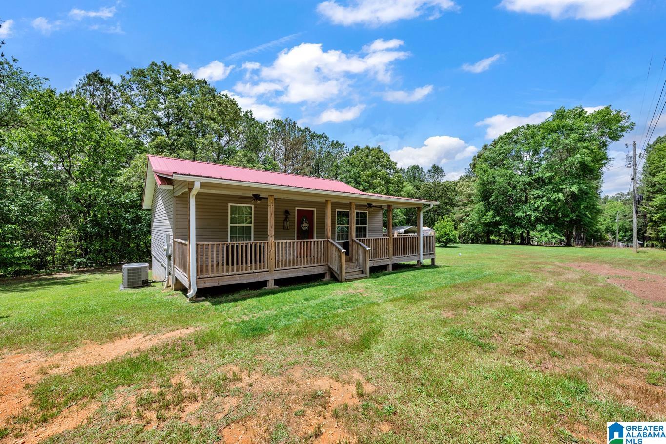 910 Smelley Road Talladega, AL 35160 - Photo 2 of 30