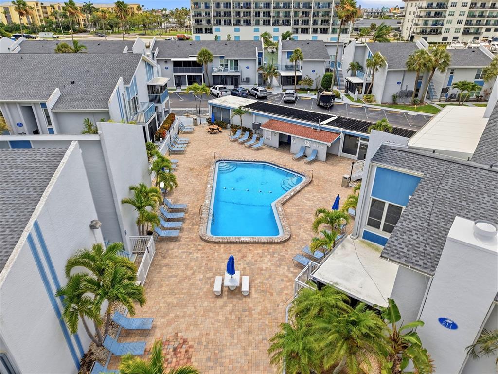 320 Medallion Boulevard, Unit H Madeira Beach, FL 33708 - Photo 26 of 38