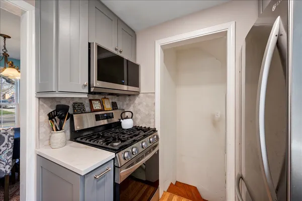 $399,000 | 5352 North Oketo Avenue, Chicago, IL 60656