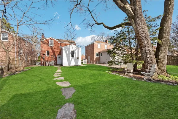 $399,000 | 5352 North Oketo Avenue, Chicago, IL 60656