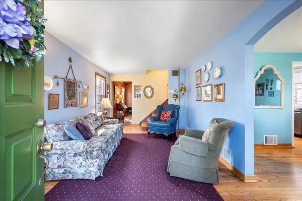 $399,000 | 5352 North Oketo Avenue, Chicago, IL 60656
