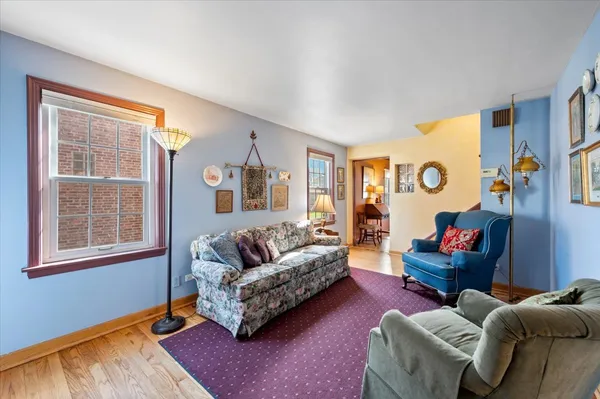 $399,000 | 5352 North Oketo Avenue, Chicago, IL 60656