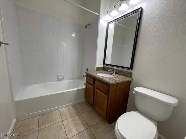 $1,645 | 10217 King Henry Avenue, Unit 104, Las Vegas, NV 89144