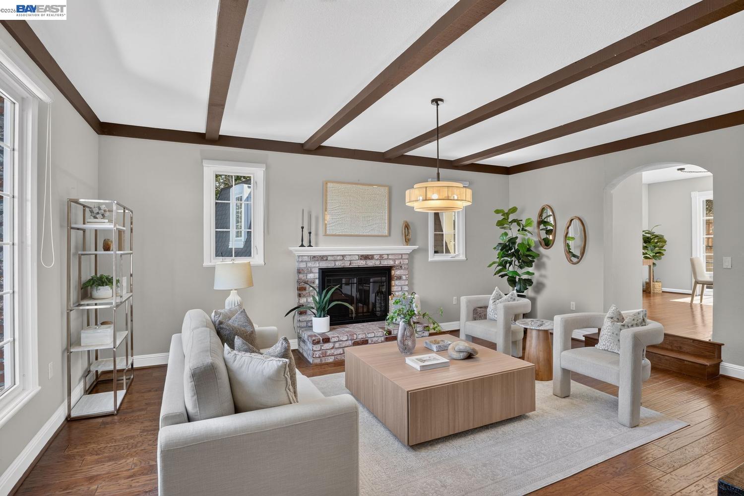 4571 Ewing Road Castro Valley, CA 94546 - Photo 8 of 47 Gallery Image 8