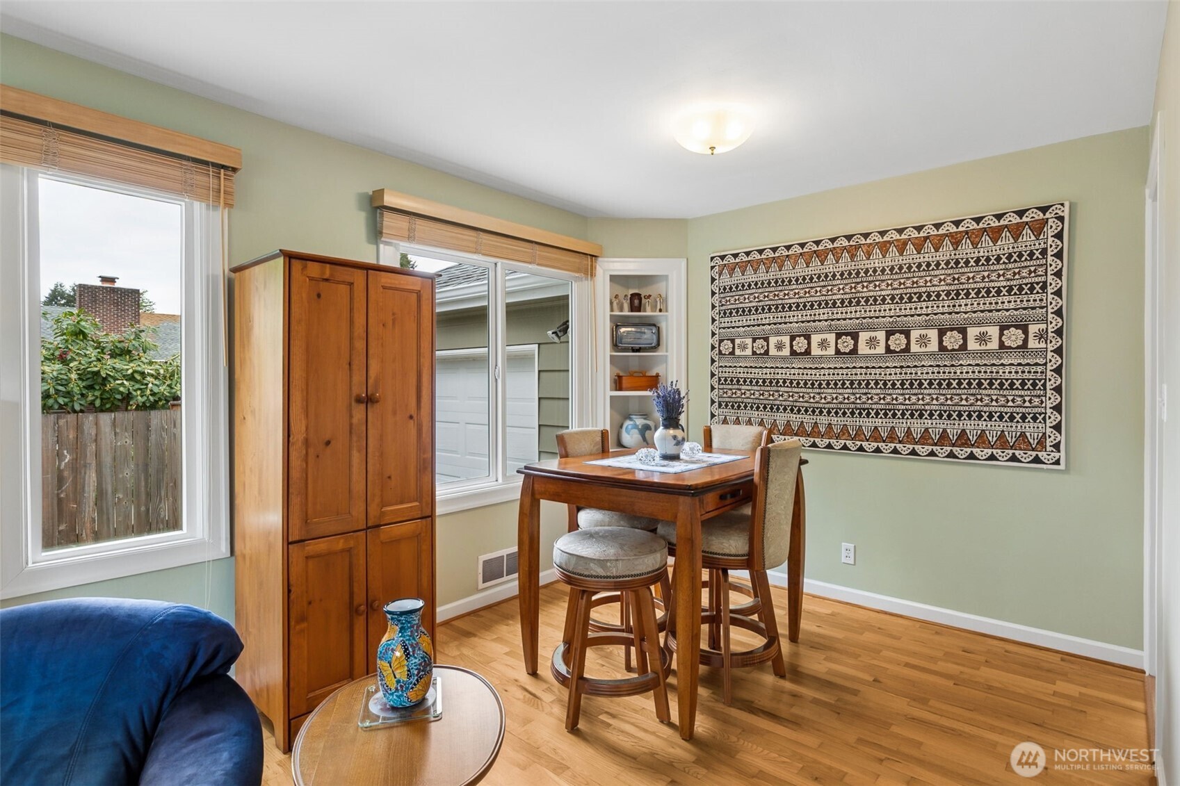 3218 Ogden Road Southeast Olympia, WA 98501 - Photo 5 of 32