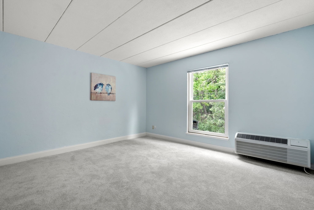 152 Turner Road, Unit 52 Holliston, MA 01746 - Photo 5 of 15