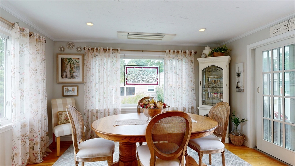 3 Fencourt Road Canton, MA 02021 - Photo 14 of 40