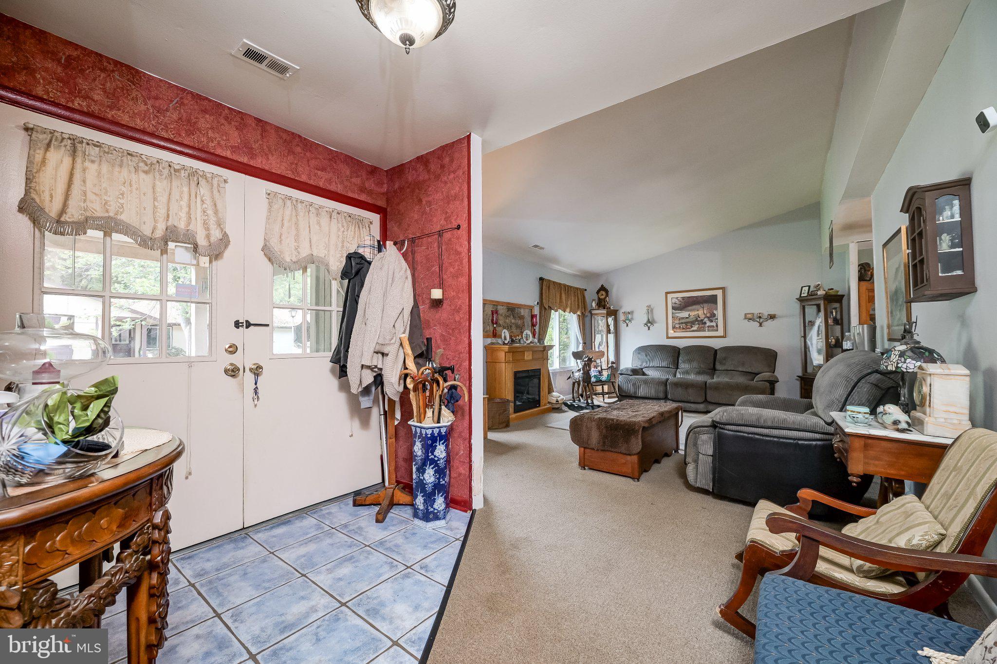 11 Aquarius Court Silver Spring, MD 20906 - Photo 41 of 49 Welcoming entryway with cozy charm.