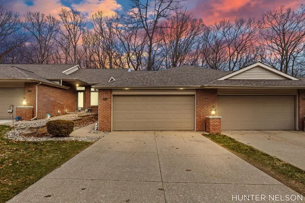 $300,000 | 4357 Idlewood Drive Southwest, Wyoming, MI 49519