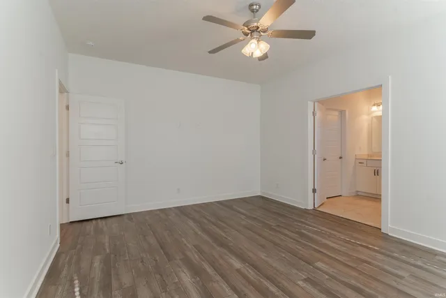 $344,700 | 3090 Limestone Court, Newburgh, IN 47630